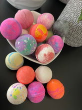 Load image into Gallery viewer, Random - Colour Explosion Mini Bath Bomb -65gm